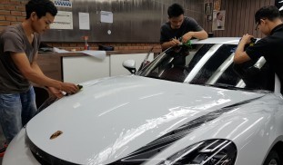 หุ้มฟิล์มใสกันรอยกันสะเก็ดหิน Porsche 718 Cayman [3]