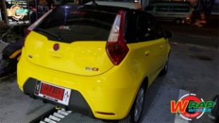 Wrap เปลี่ยนสีรถ MG3 (Glossy Black ครึ่งคัน) [3]