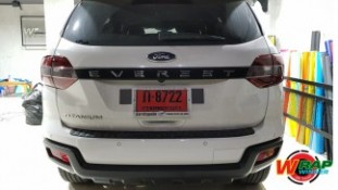Wrap เปลี่ยนสีรถ Ford Everest (Matte Black) [7]