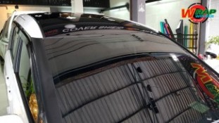 หุ้มฟิล์มหลังคาแก้ว Toyota Sienta