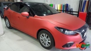 Wrap เปลี่ยนสีรถ Mazda 3 (Matte Chrome Red) [1]
