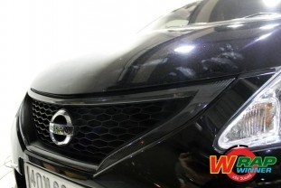 หุ้มฟิล์มเคฟล่า 6D คิ้วกระจังหน้า (Nissan Pulsar) 