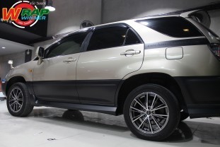 Wrap เปลี่ยนสีรถ Lexus (Matte Black ครึ่งคัน) [2]