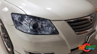 หุ้มฟิล์มไฟหน้า Toyota Camry (2)