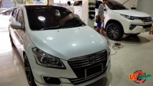 หุ้มฟิล์มหลังคาแก้ว Suzuki Ciaz (4)