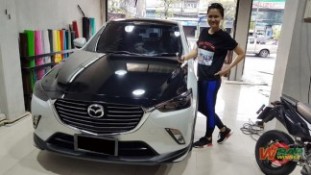Wrap กระโปรงหน้าสีดำเงา Mazda CX3