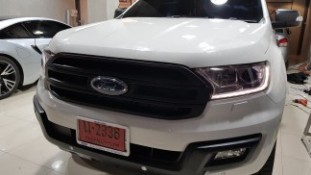 Wrap เปลี่ยนสีรถ Ford Everest (Matte Black) [16]