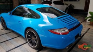 Wrap เปลี่ยนสีรถ Porsche Carrera4S สีฟ้า Miami Blue (6)