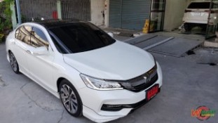 หุ้มฟิล์มหลังคาแก้ว USA [Honda Accord]