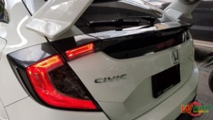 Wrap เปลี่ยนขอบไฟท้ายสีดำเงา Honda Civic FK (1)