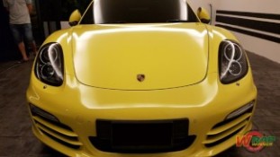 Wrap เปลี่ยนสีรถ Porsche Boxster สีเหลืองเงา (5)