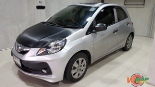 หุ้มเคฟล่า 3D ฝากระโปรงหน้า Honda Brio
