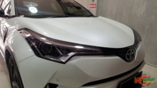 หุ้มฟิล์มไฟหน้า Toyota CHR สีสโมคอ่อน (1)