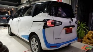 Wrap เปลี่ยนสีรถ Toyota Sienta (2)