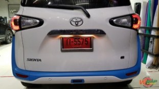 Wrap เปลี่ยนสีรถ Toyota Sienta (3)