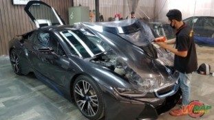 หุ้มฟิล์มใสกันรอยกันหิน BMW i8 [2]