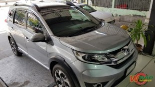 หุ้มฟิล์มหลังคาแก้ว Honda Mobilio