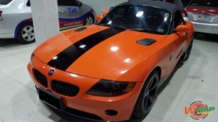 Wrap เปลี่ยนสีรถ BMW Z4 (Glossy Orange) 