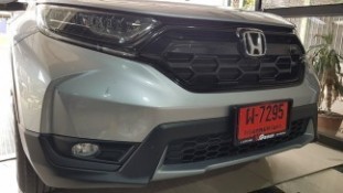 Wrap เปลี่ยนสีกระจังหน้าสีดำเงา Honda CRV (2)