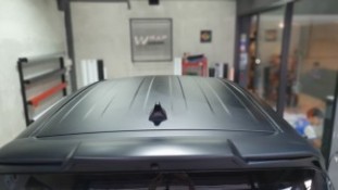 Wrap ครึ่งคันดำด้าน Toyota Sienta [5]