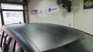 Wrap ครึ่งคันดำด้าน Toyota Sienta [8]