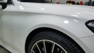 หุ้มฟิล์มใสกันรอยกันหิน Mercedes Benz C250 [3]